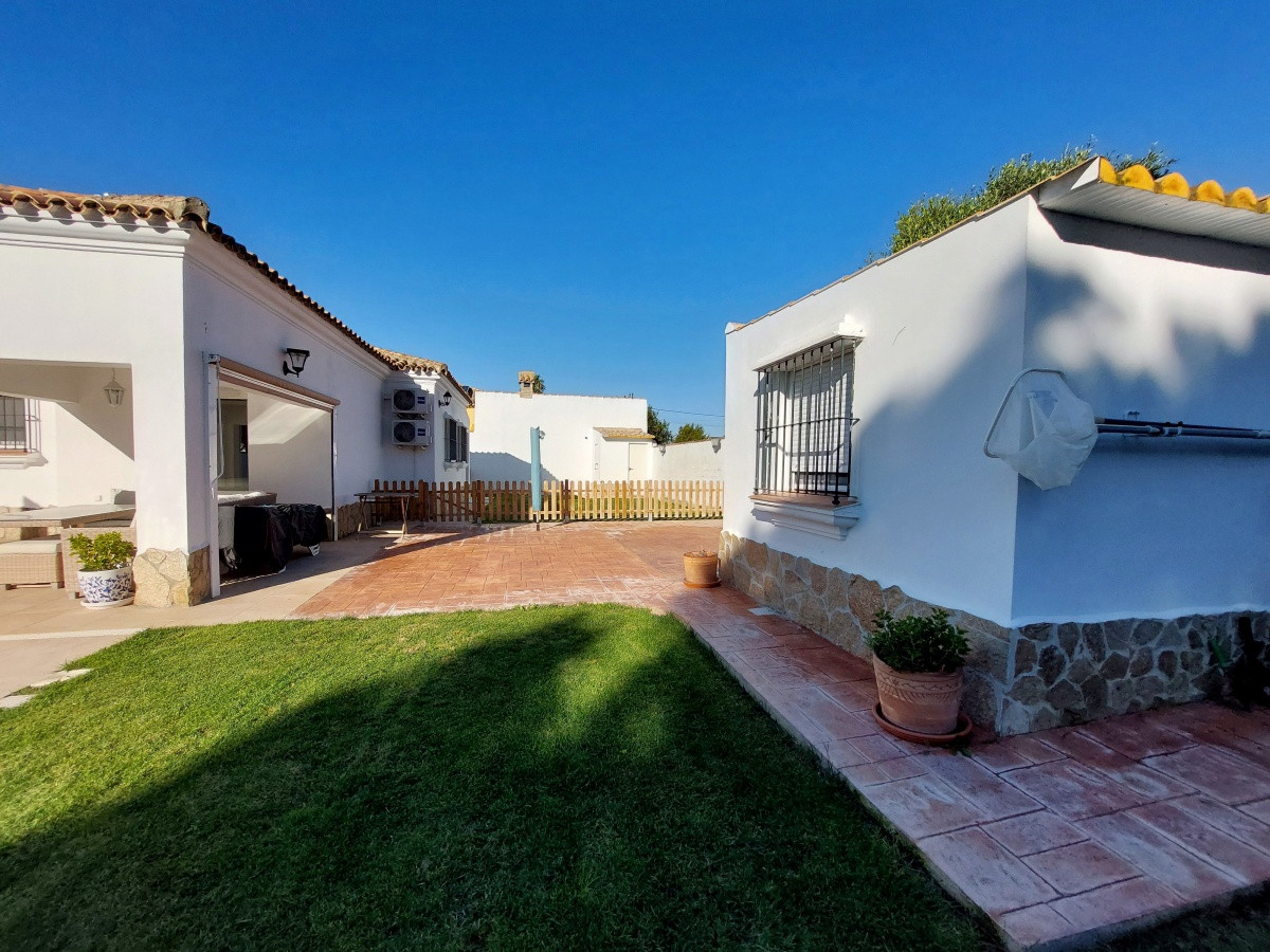 Andaluz Homes