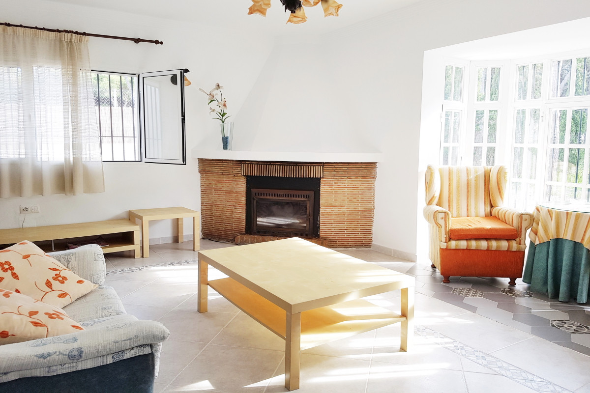 Andaluz Homes