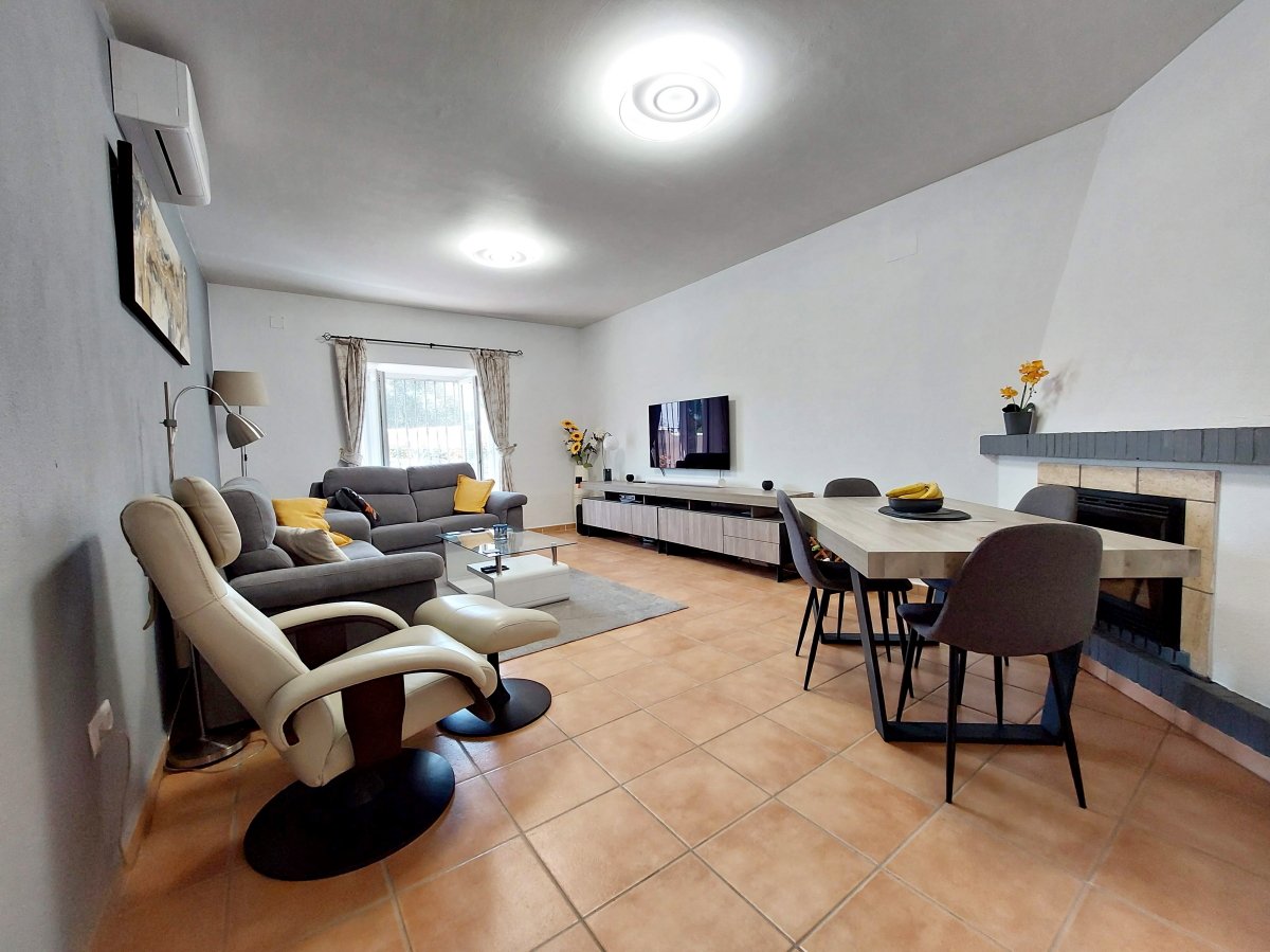 Andaluz Homes