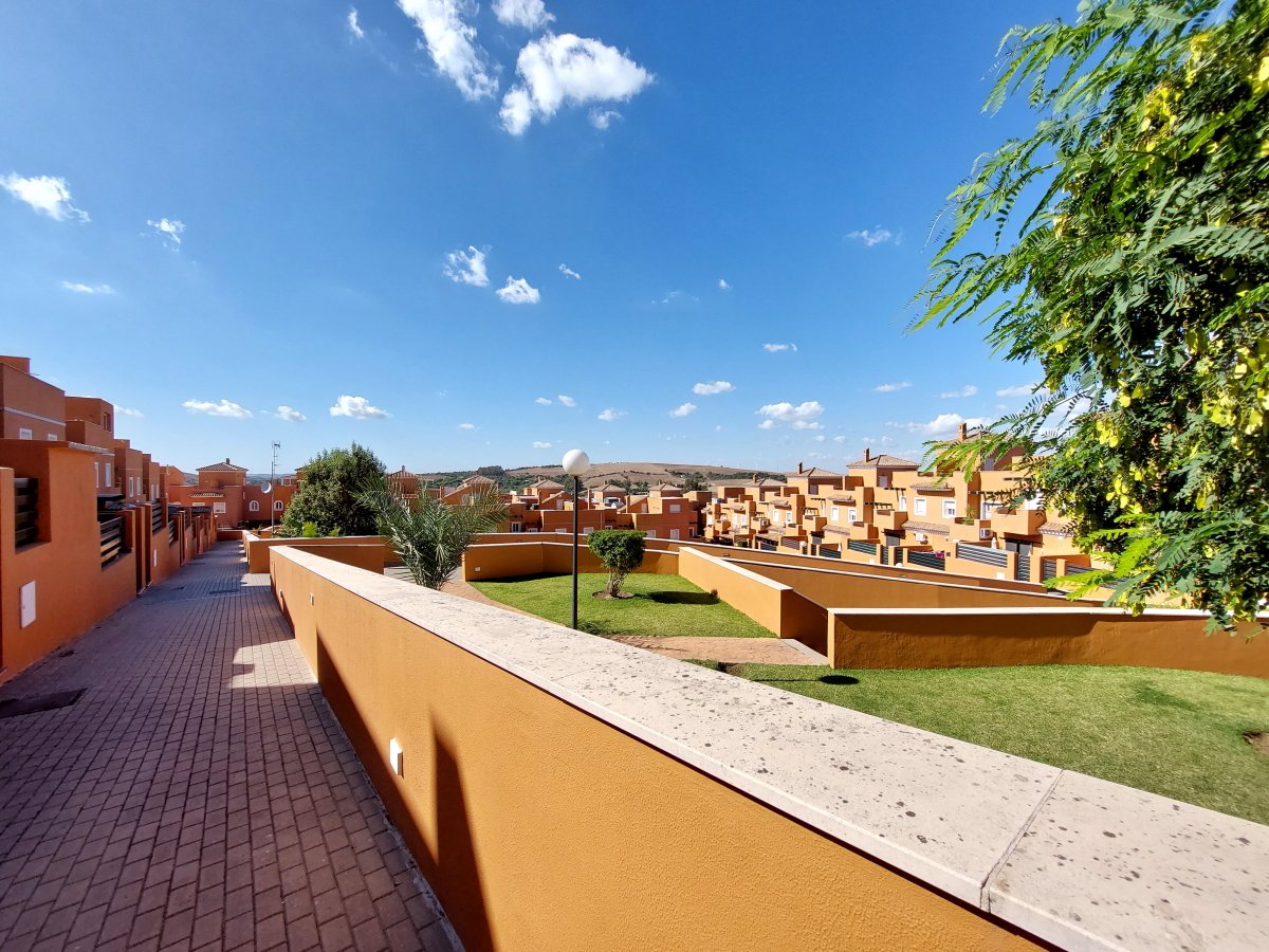 Andaluz Homes
