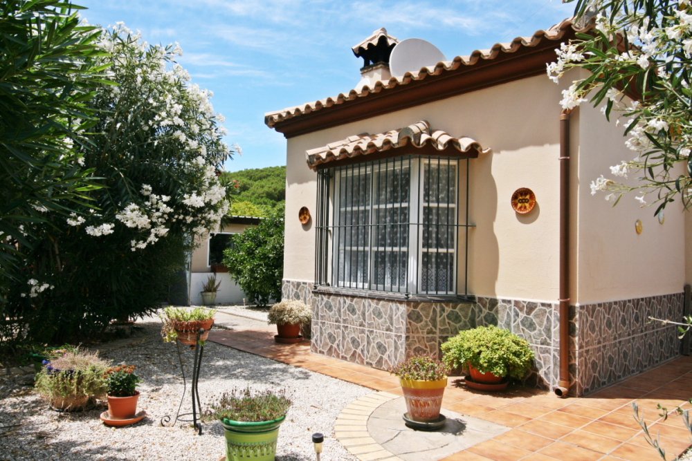 Andaluz Homes