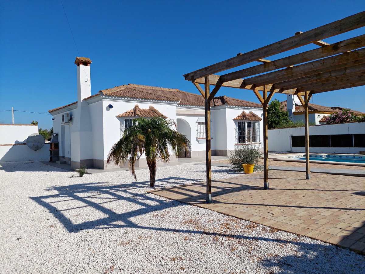 Andaluz Homes