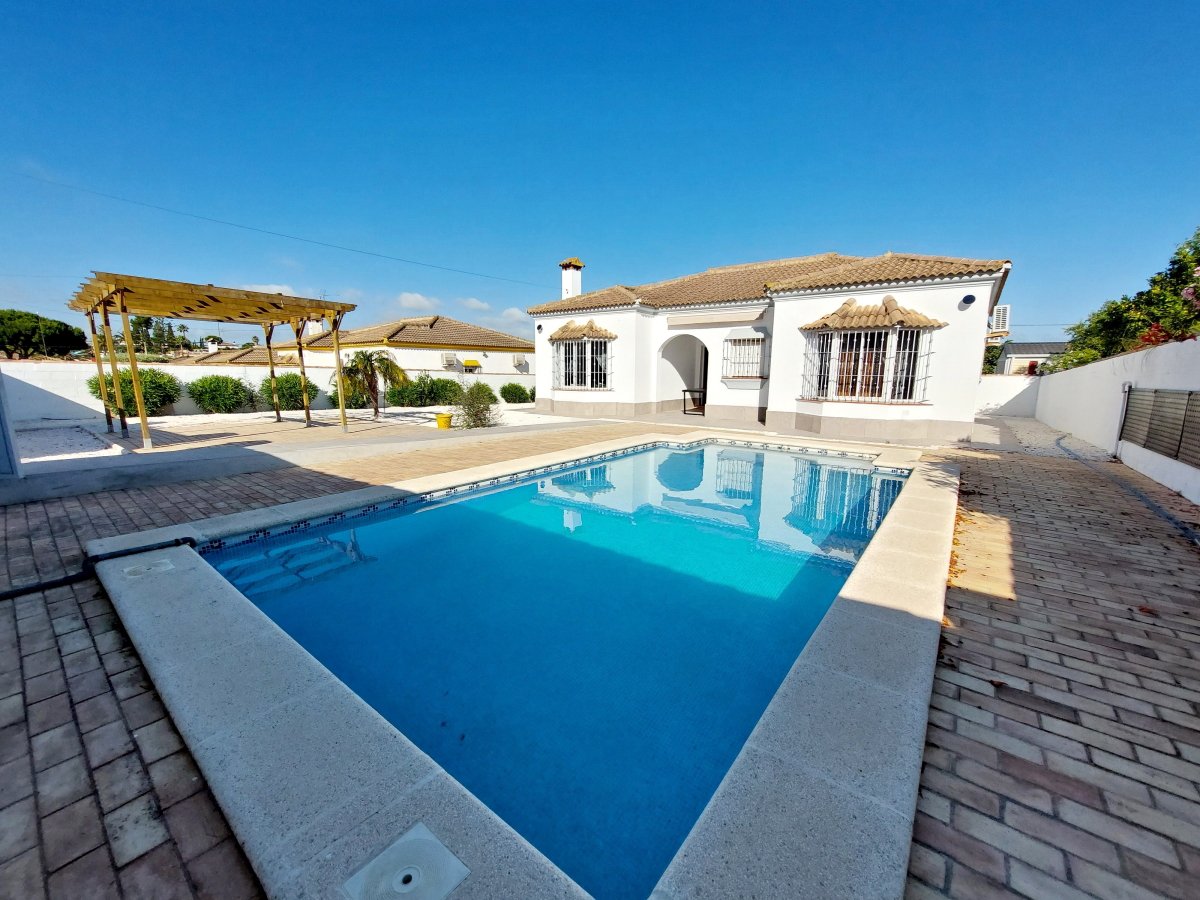 Andaluz Homes