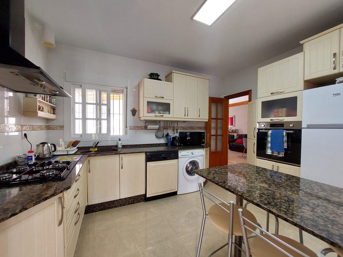 Andaluz Homes