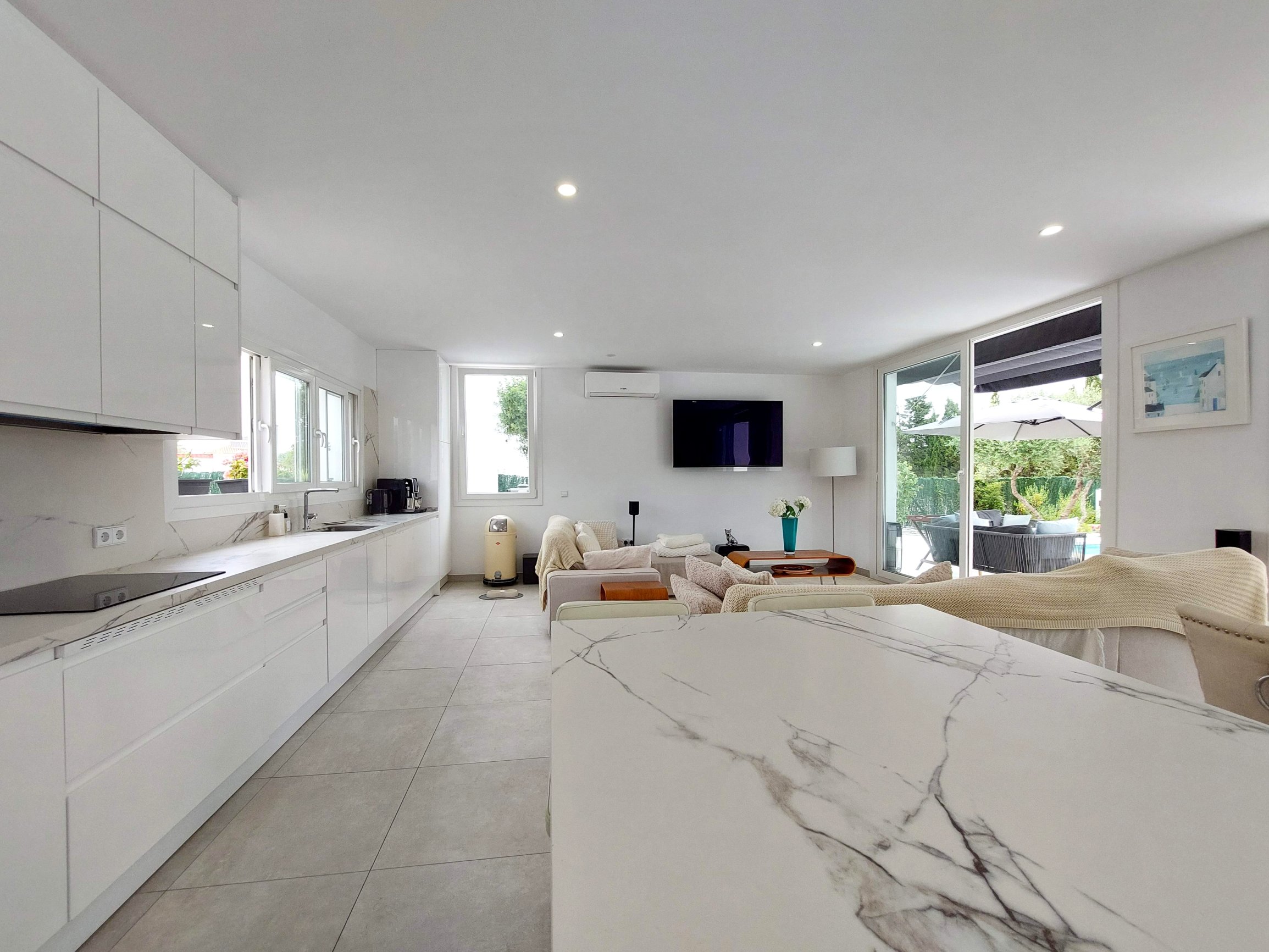 Andaluz Homes