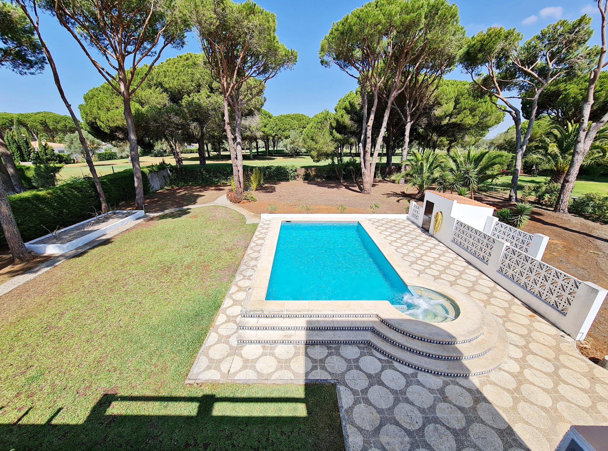 Andaluz Homes