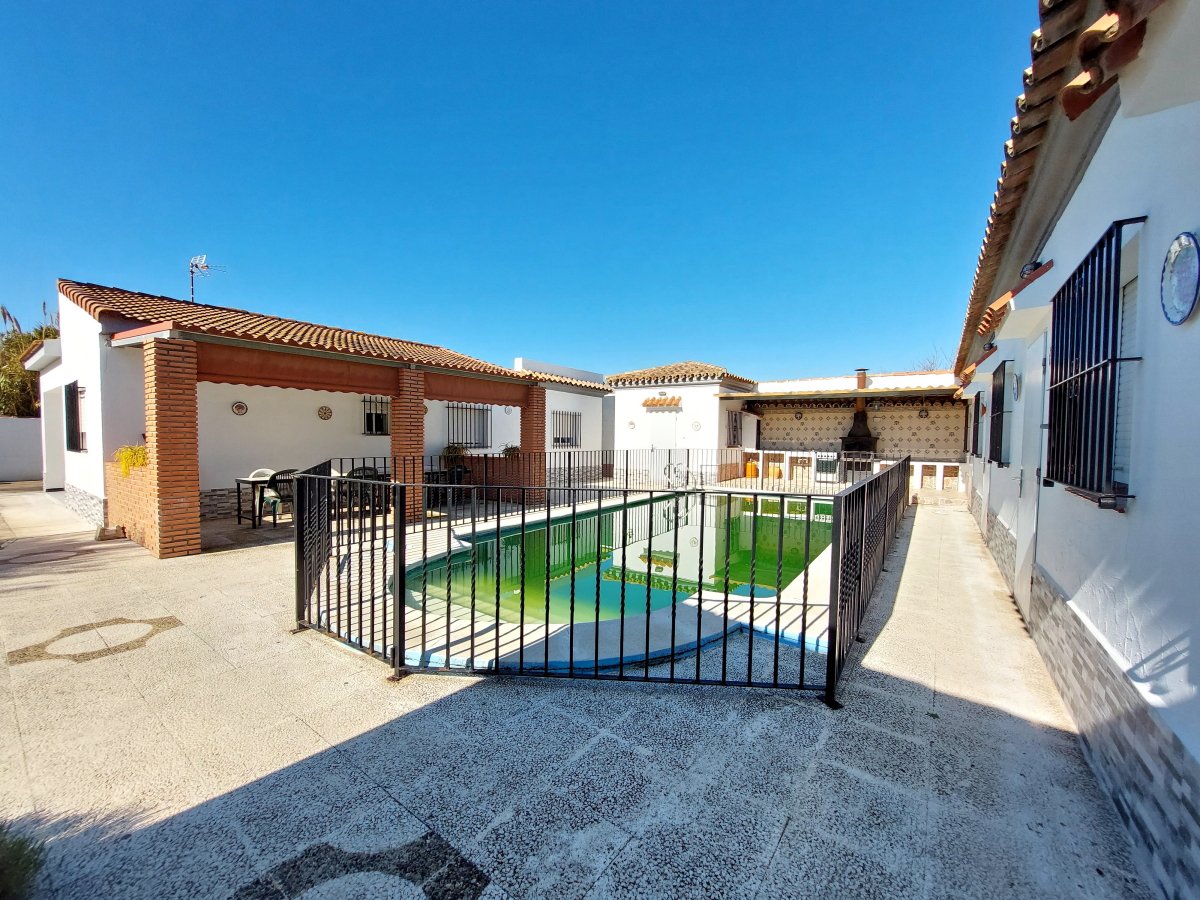 Andaluz Homes