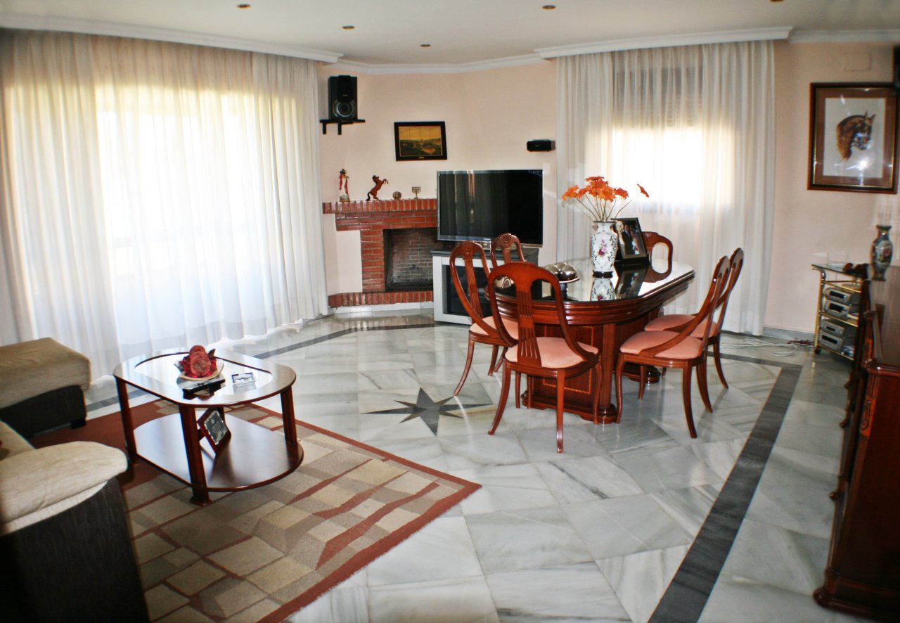 Andaluz Homes