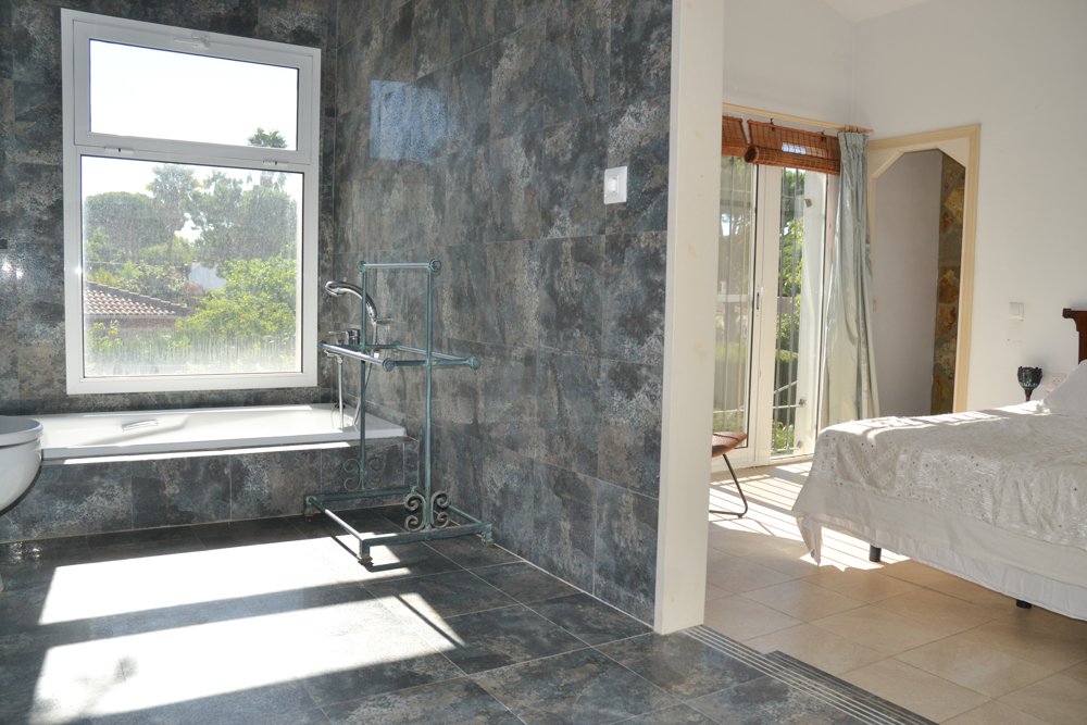 Andaluz Homes