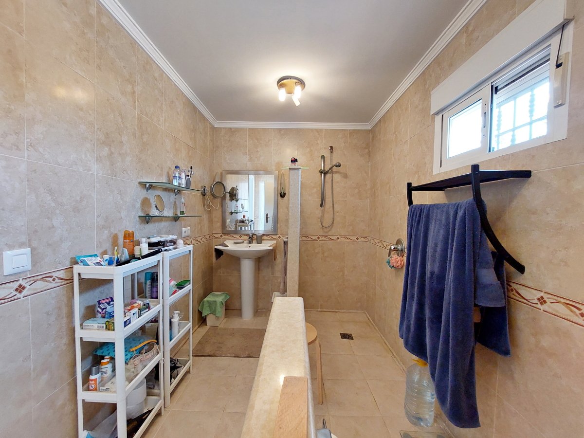 Andaluz Homes