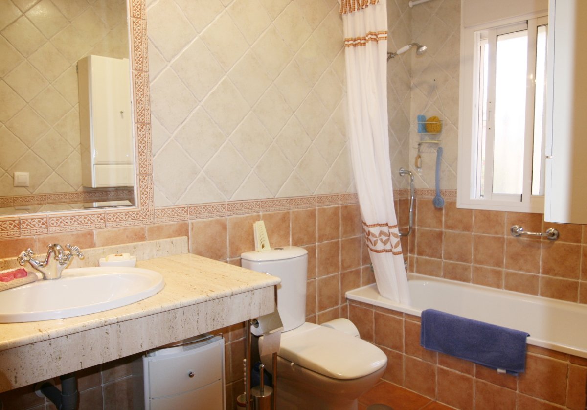 Andaluz Homes
