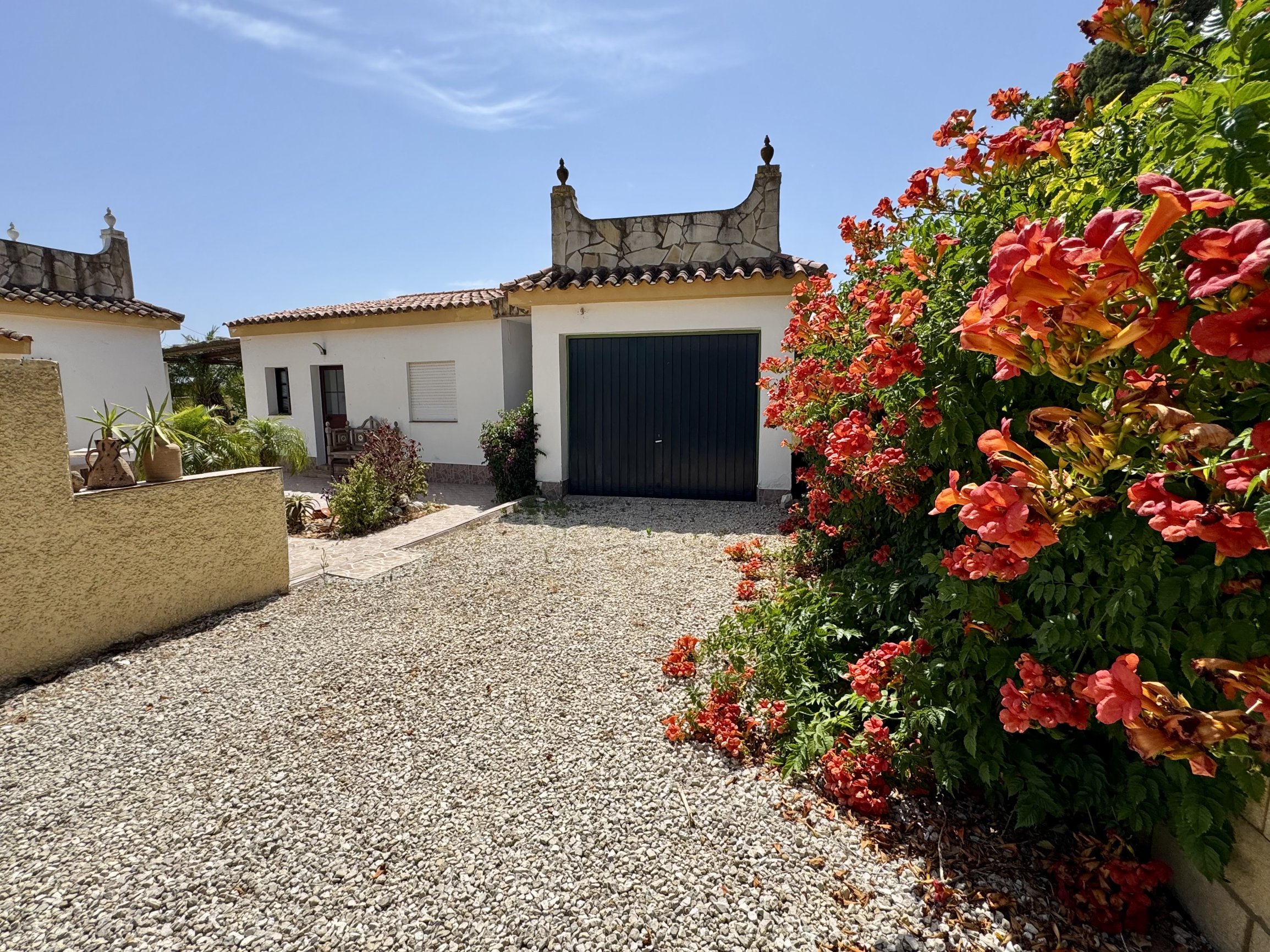 Andaluz Homes