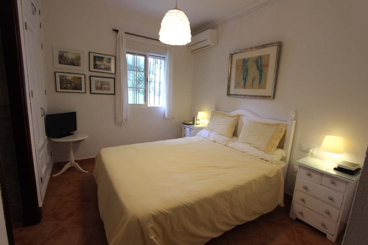 Andaluz Homes