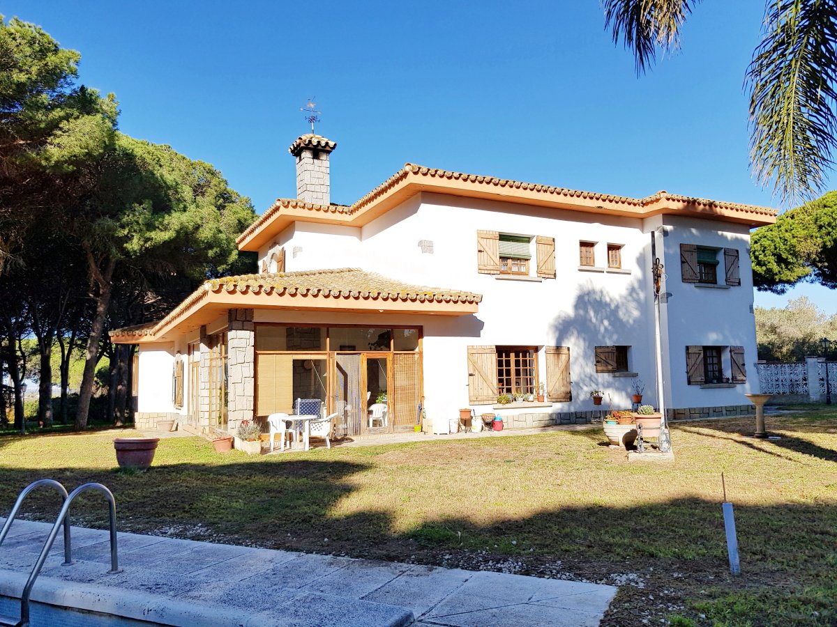 Andaluz Homes
