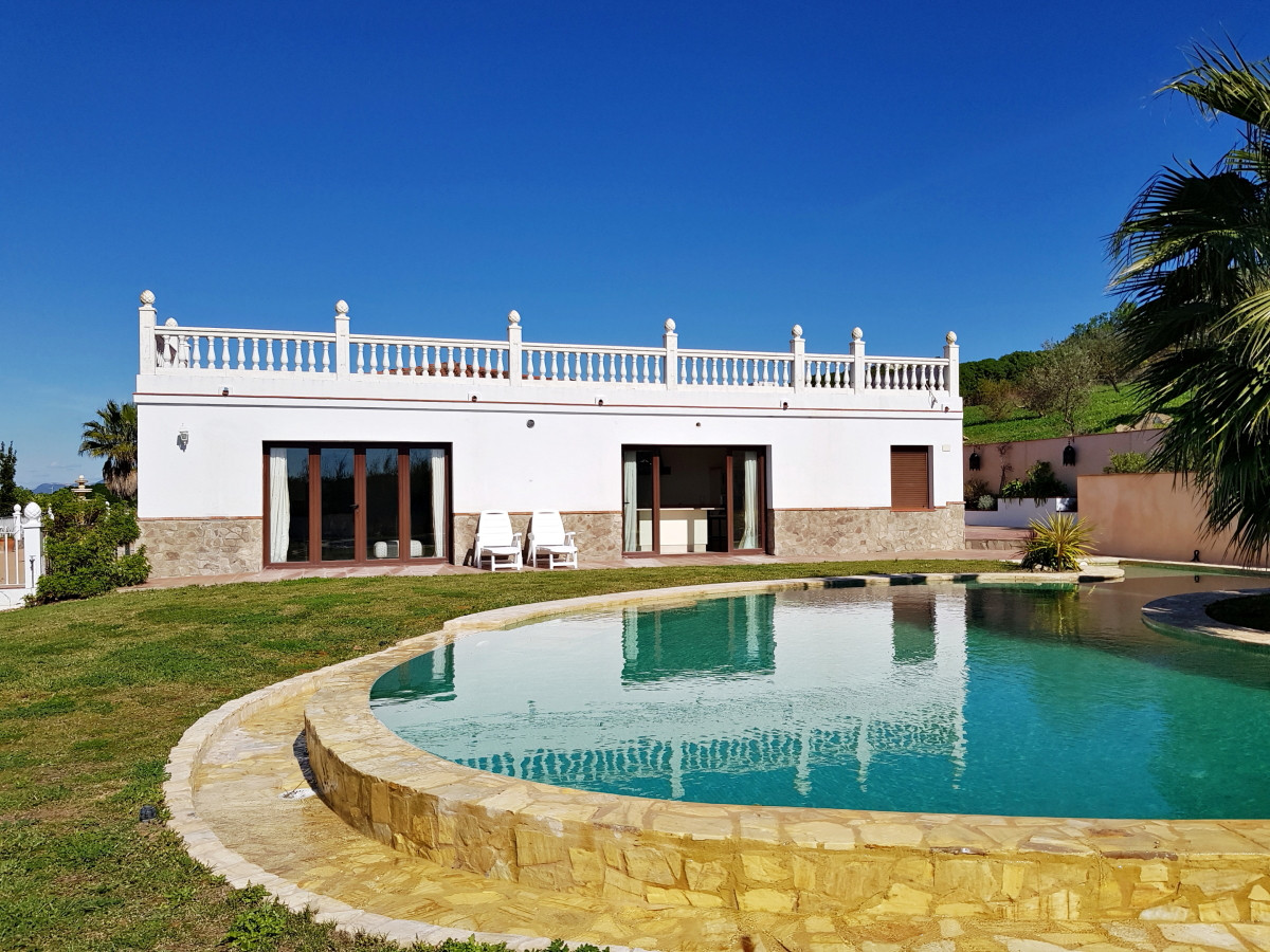 Andaluz Homes