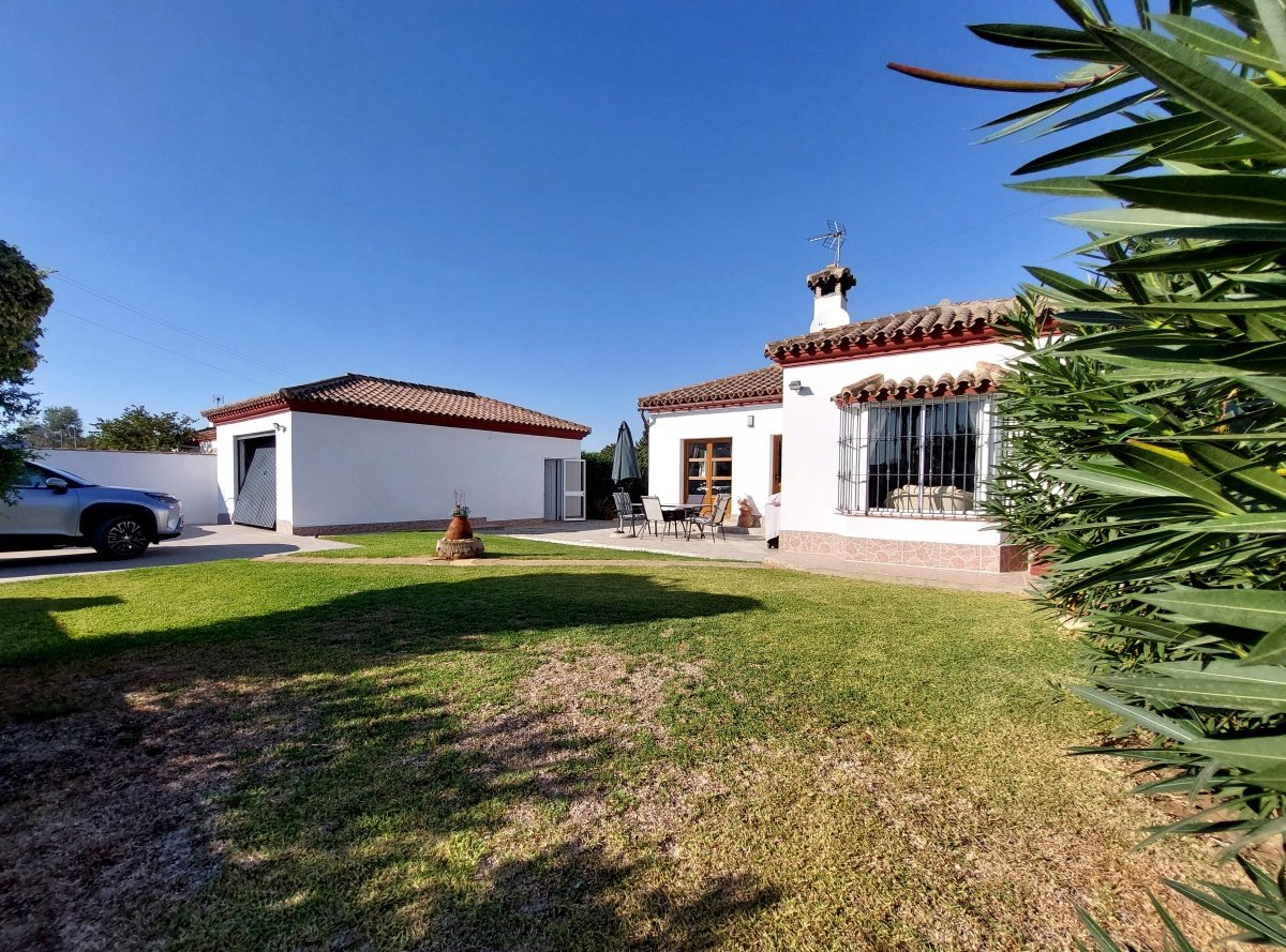 Andaluz Homes