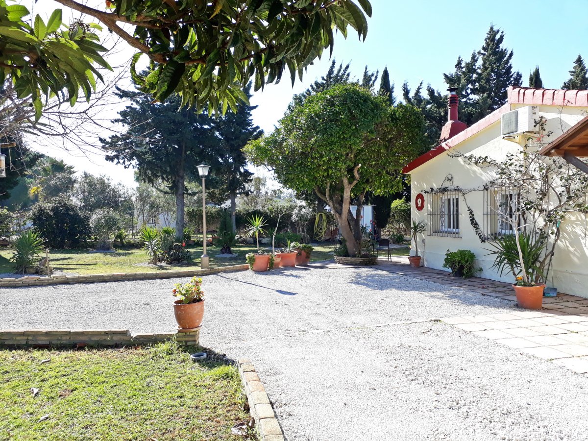 Andaluz Homes