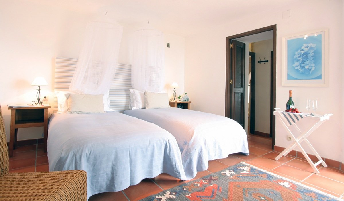 Andaluz Homes