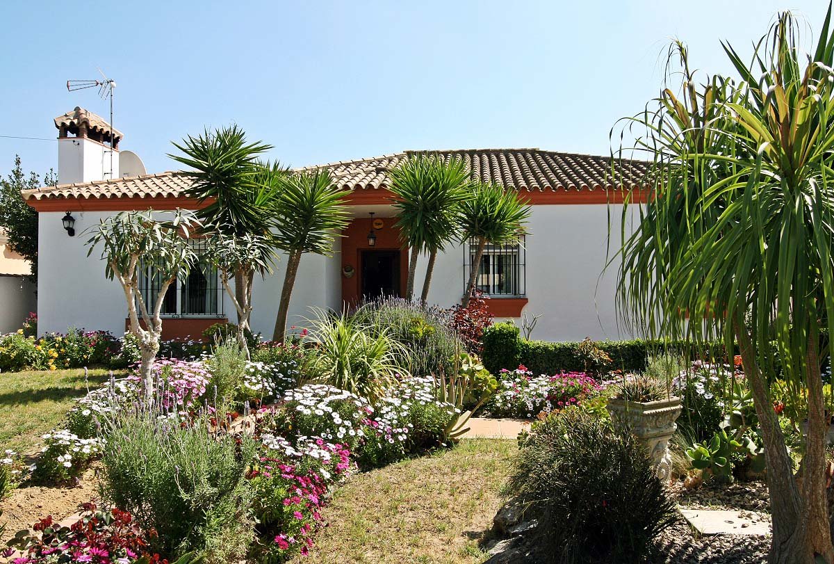 Andaluz Homes