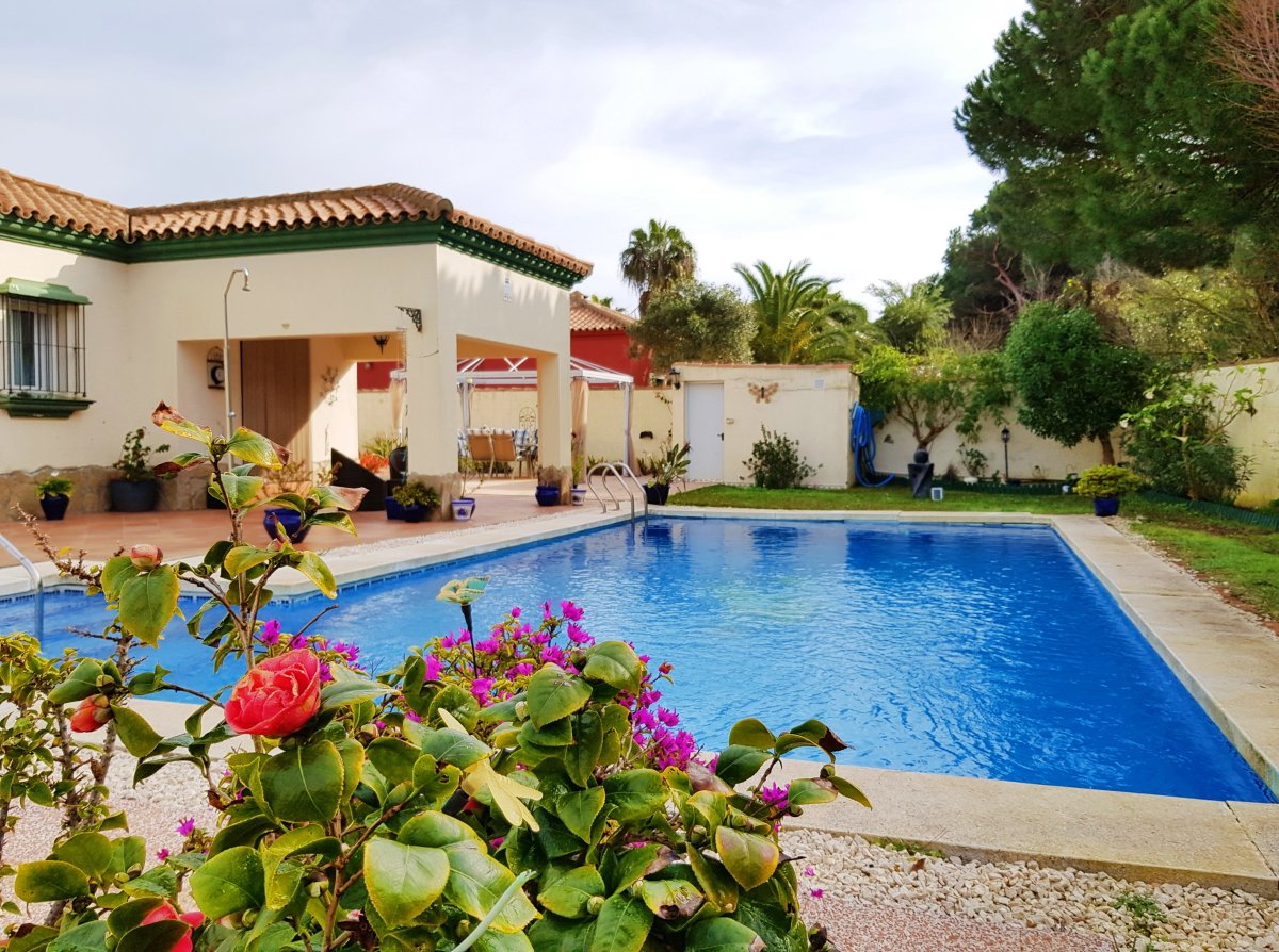 Andaluz Homes