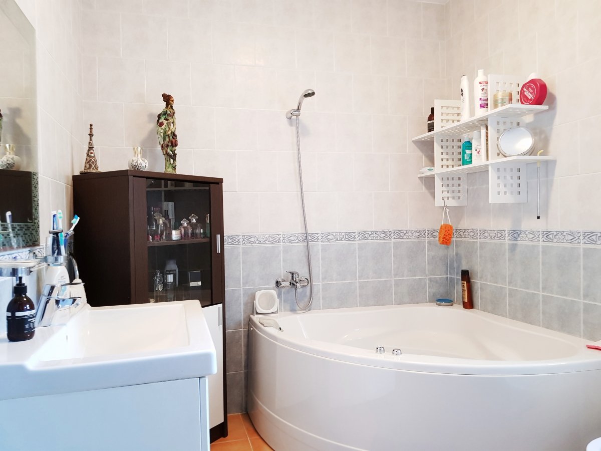Andaluz Homes