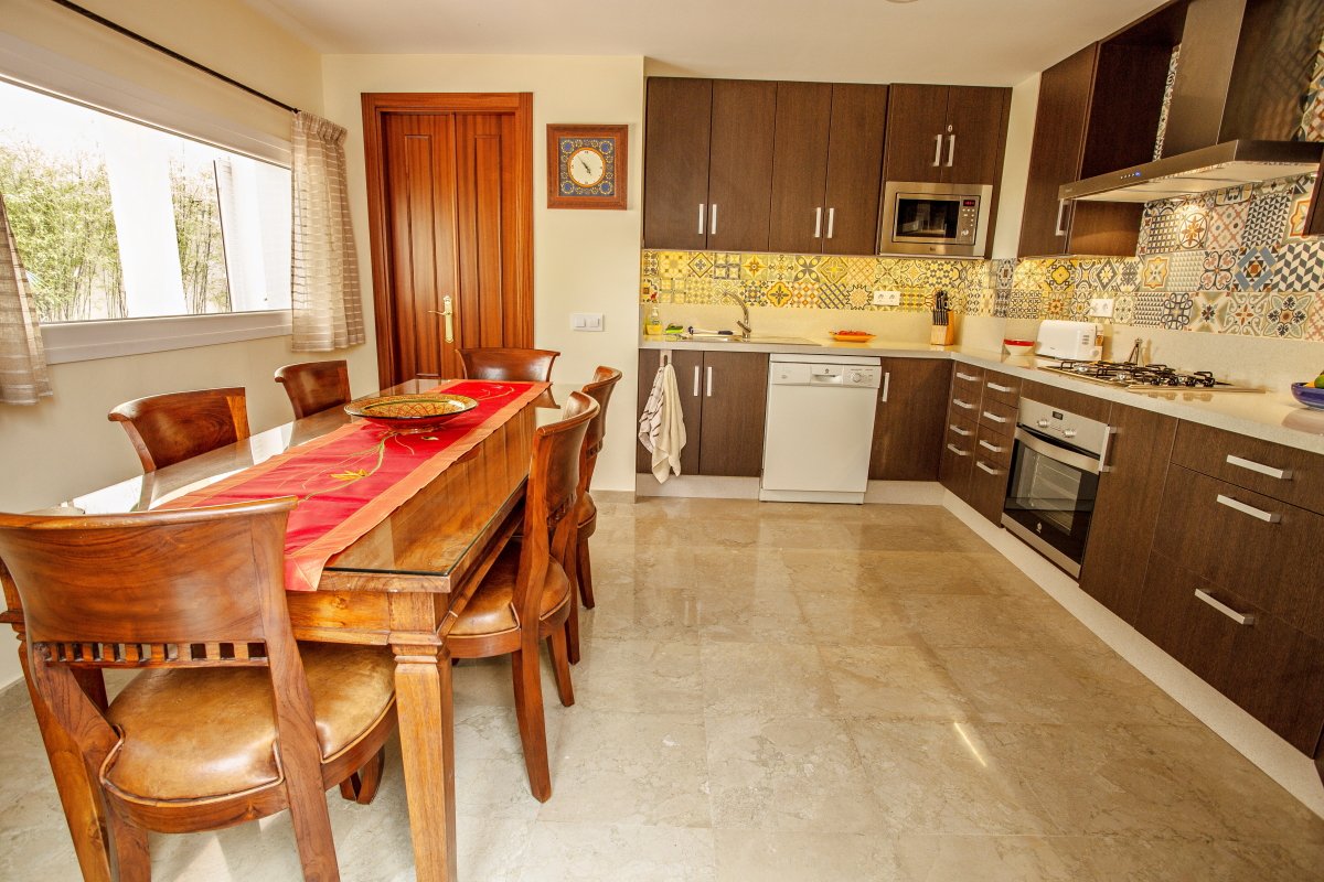 Andaluz Homes