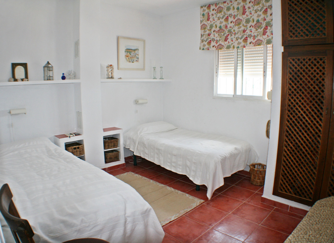 Andaluz Homes