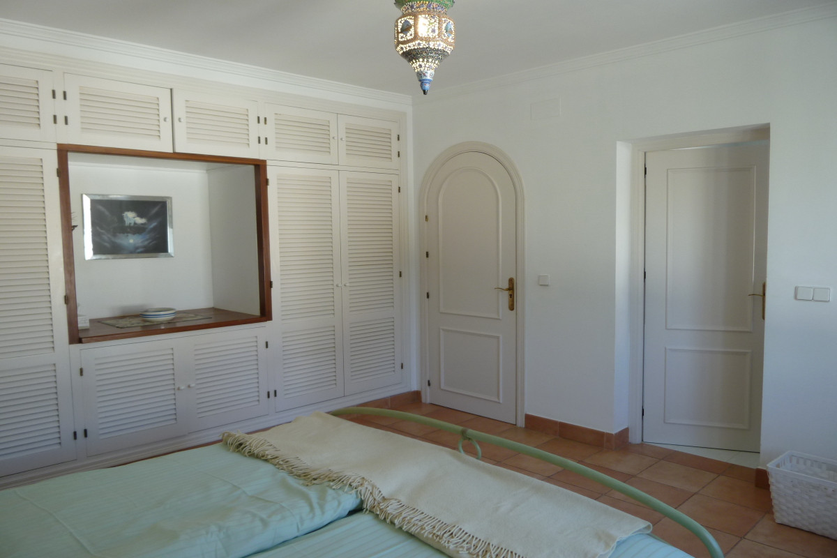 Andaluz Homes