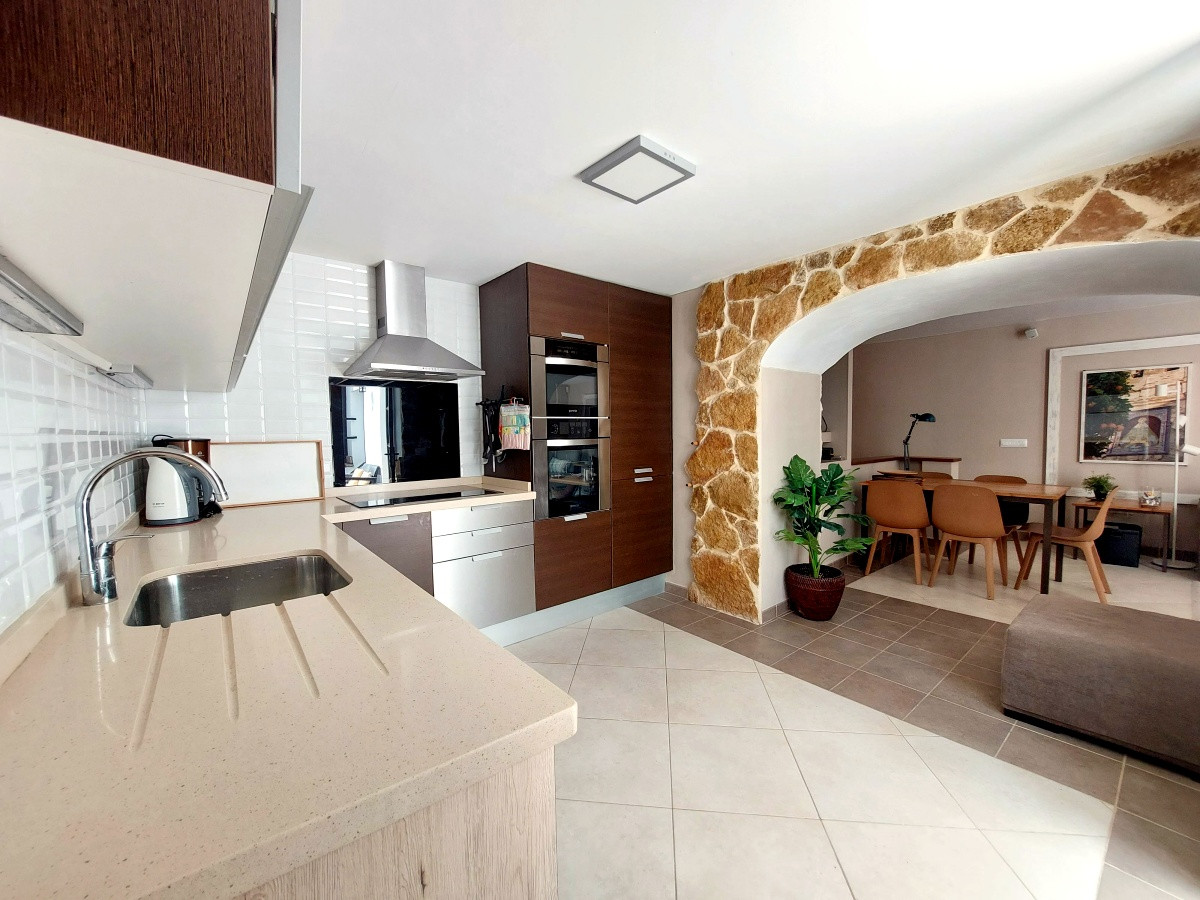 Andaluz Homes
