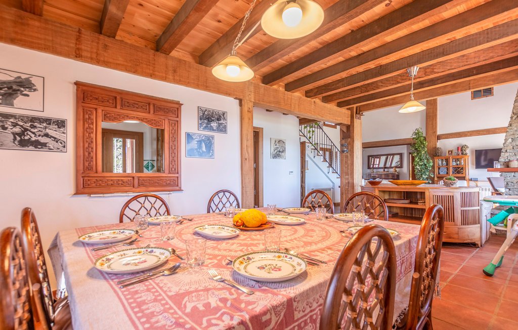 Andaluz Homes