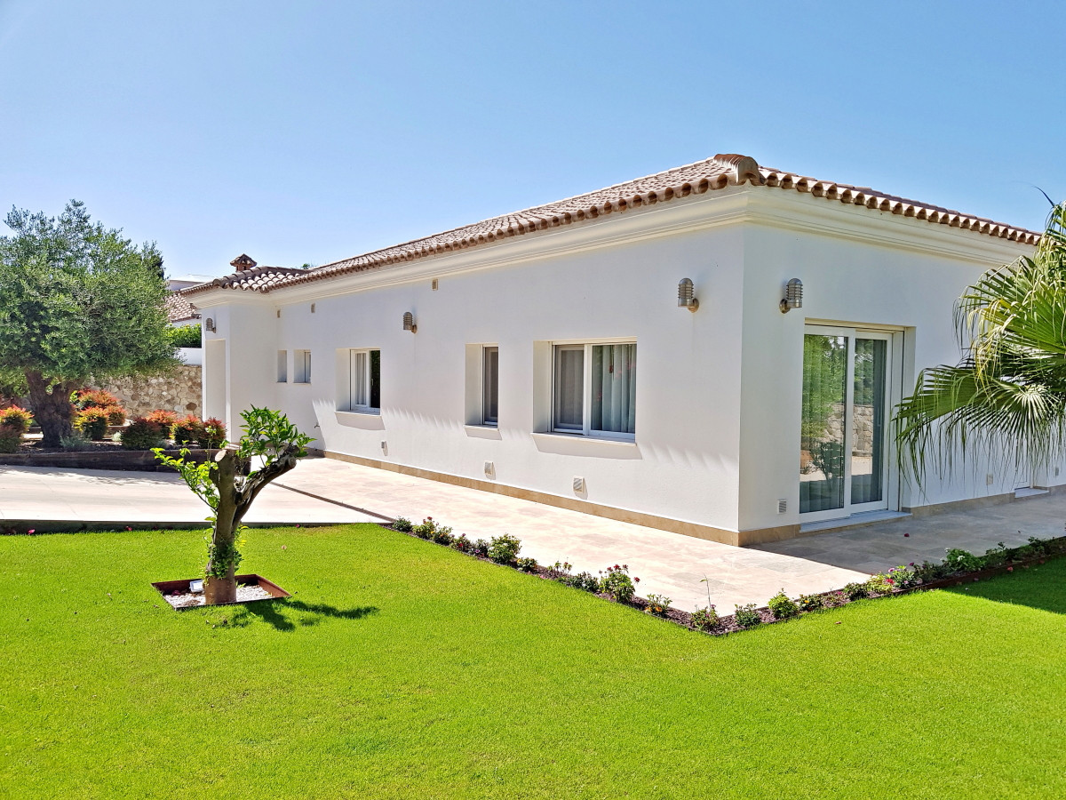 Andaluz Homes