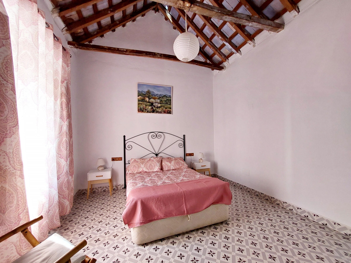 Andaluz Homes