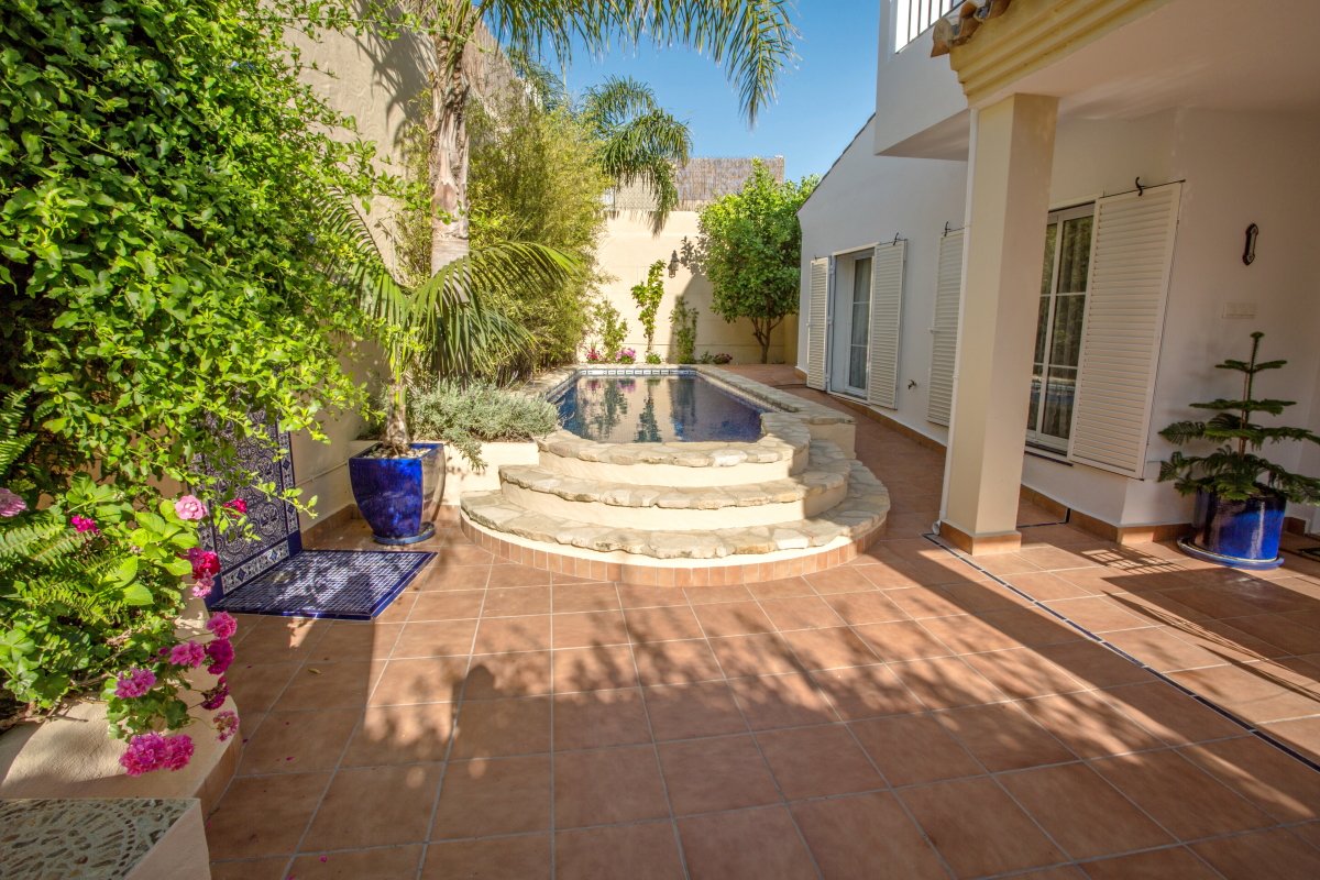 Andaluz Homes