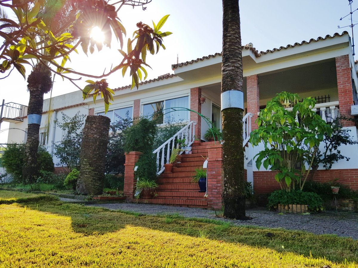 Andaluz Homes