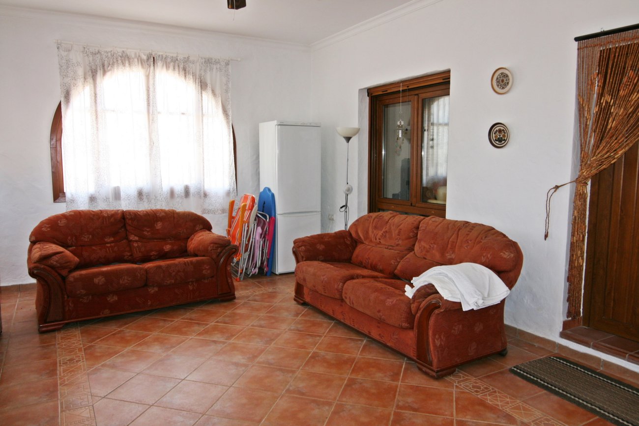 Andaluz Homes