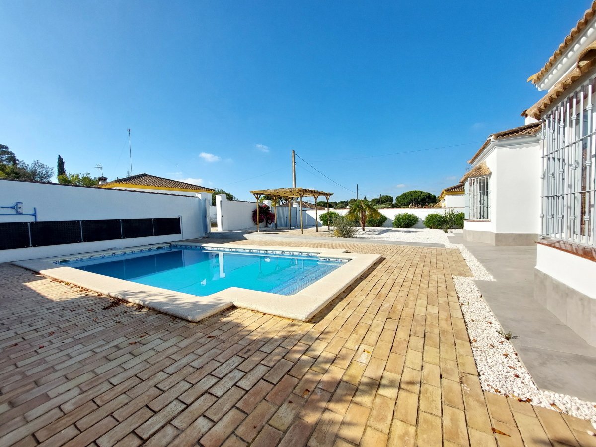 Andaluz Homes
