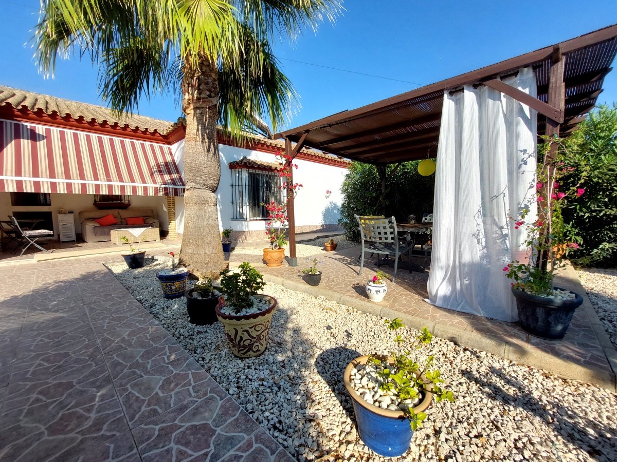 Andaluz Homes