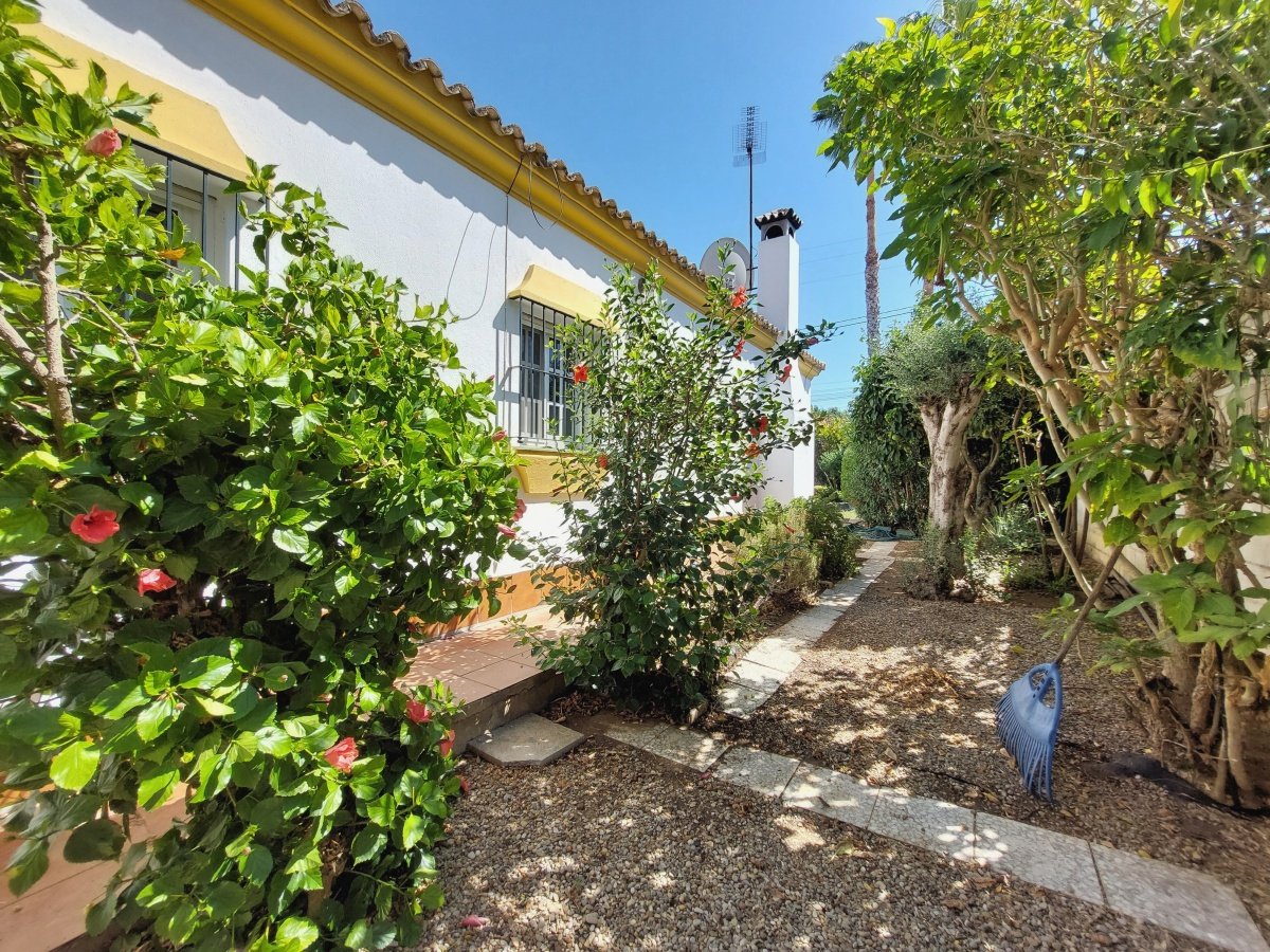 Andaluz Homes