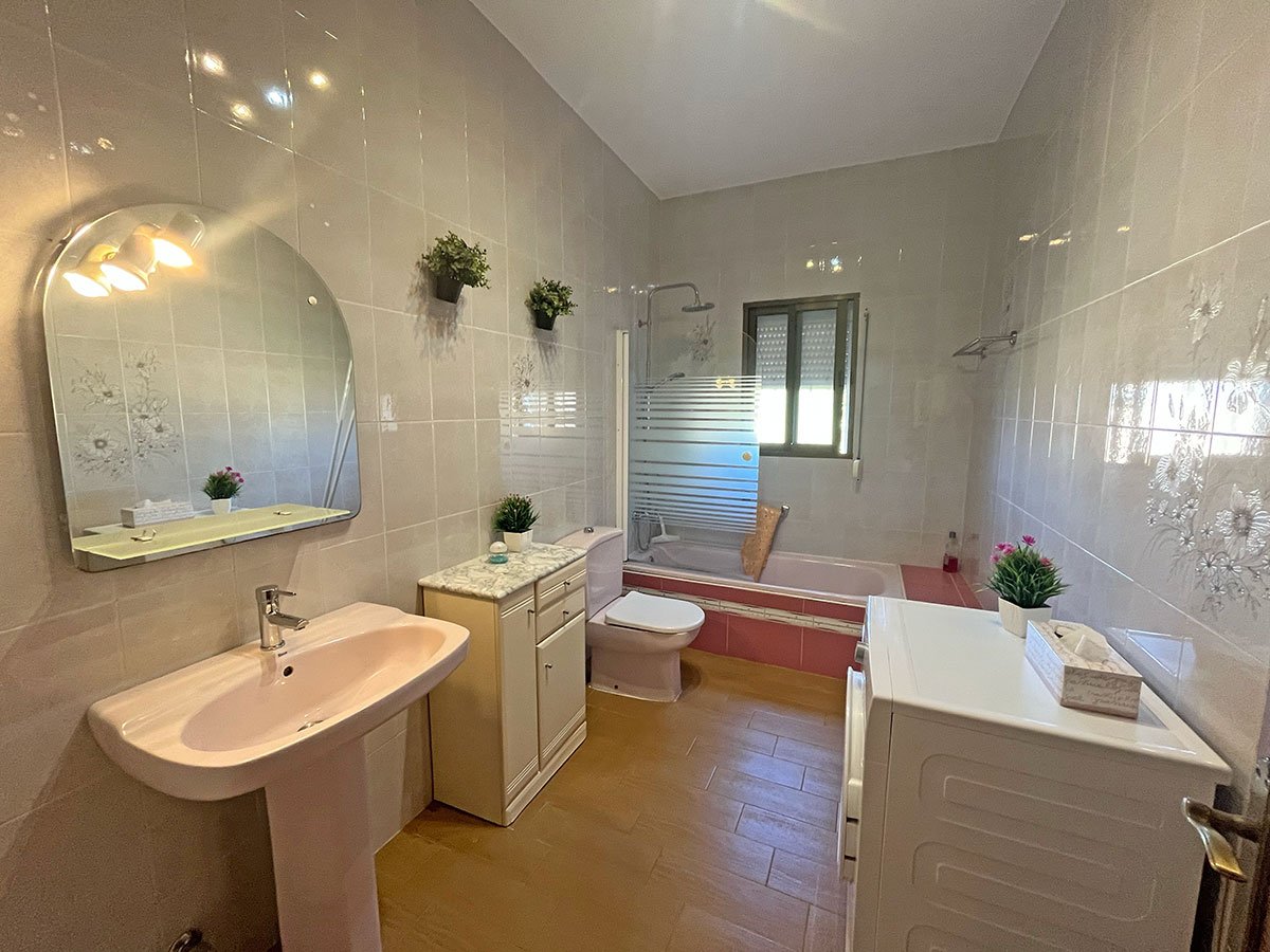 Andaluz Homes