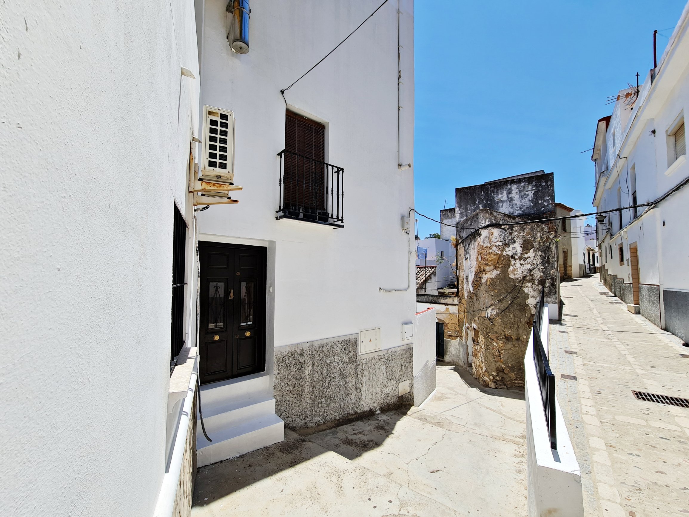 Andaluz Homes