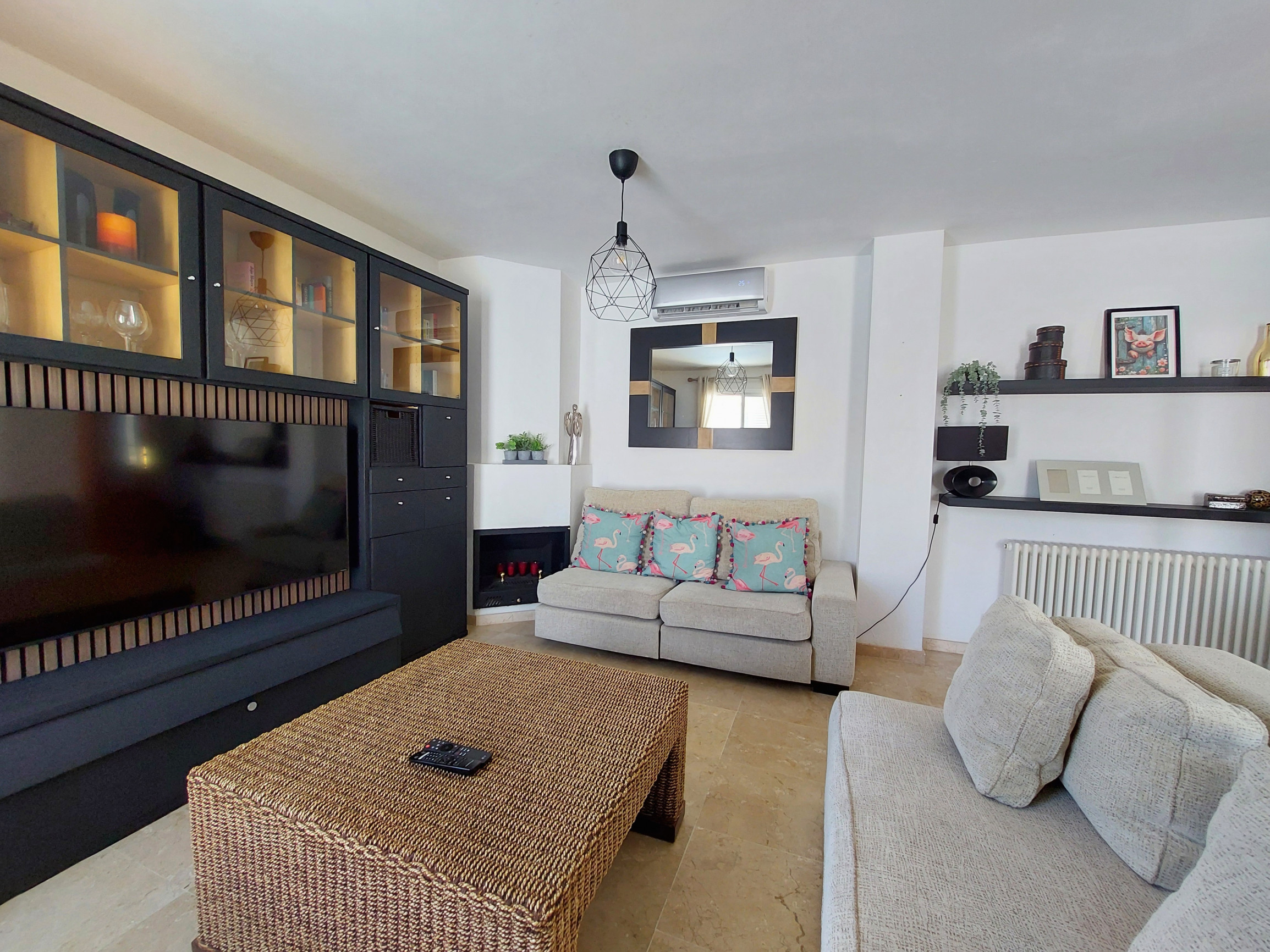 Andaluz Homes