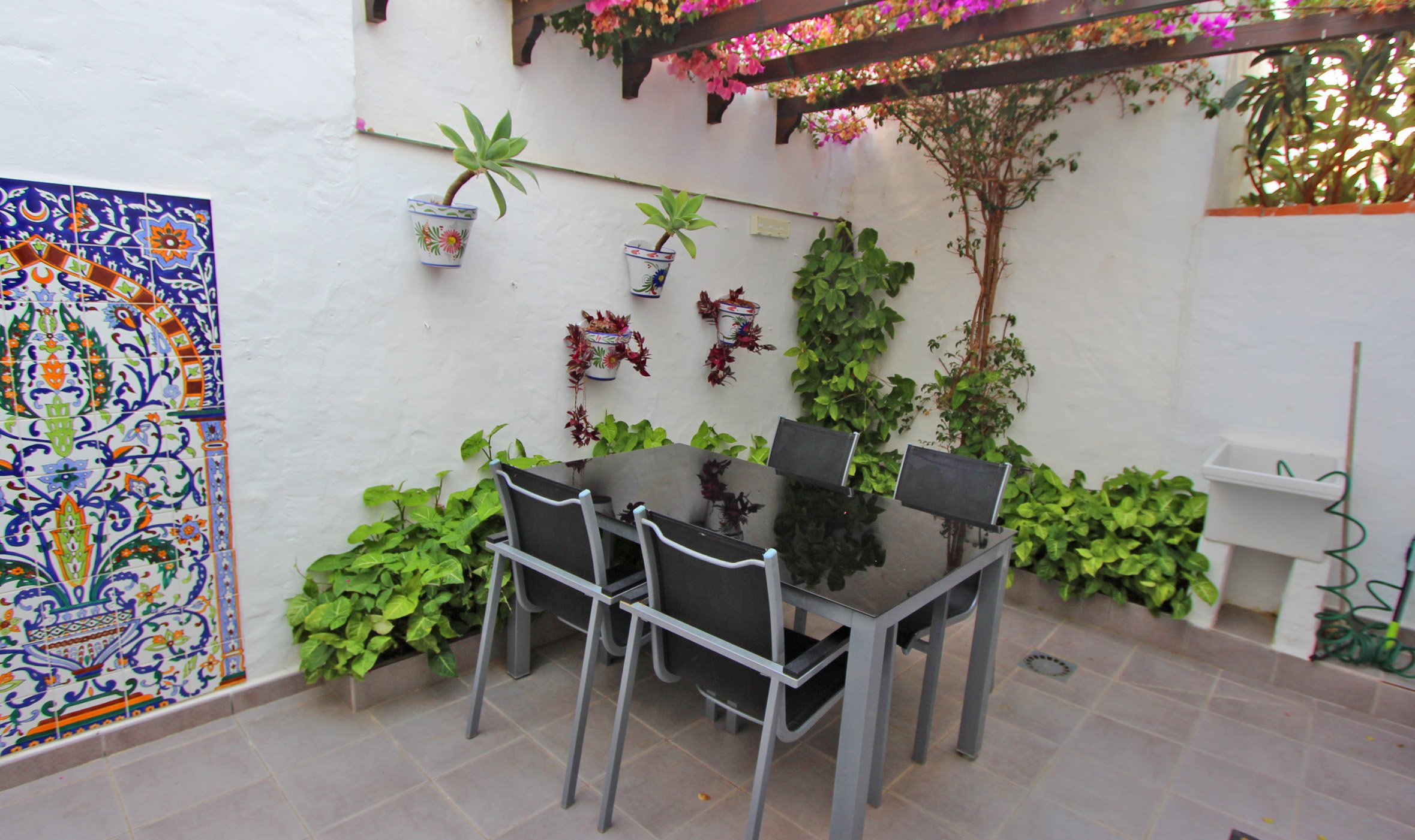 Andaluz Homes
