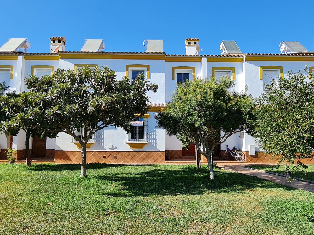 Andaluz Homes