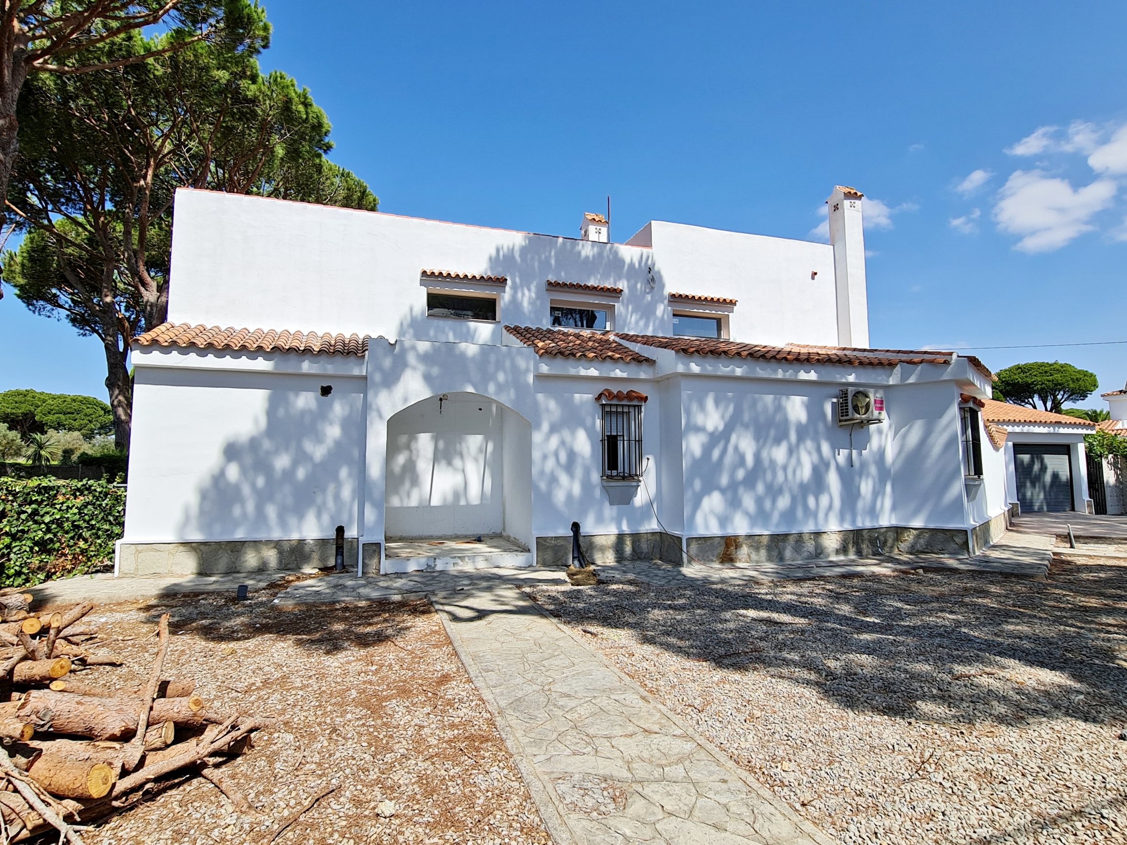 Andaluz Homes