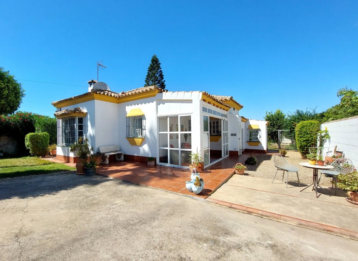 Andaluz Homes