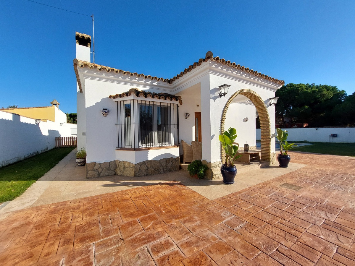 Andaluz Homes