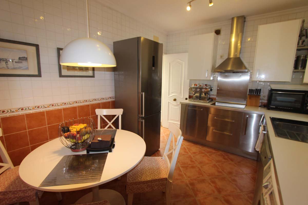 Andaluz Homes
