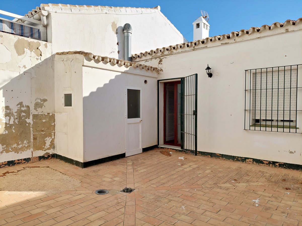 Andaluz Homes