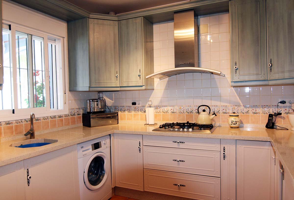 Andaluz Homes