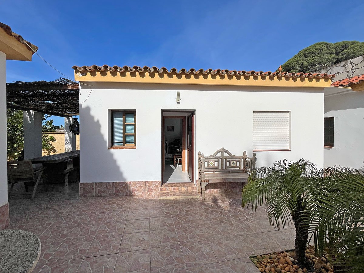Andaluz Homes